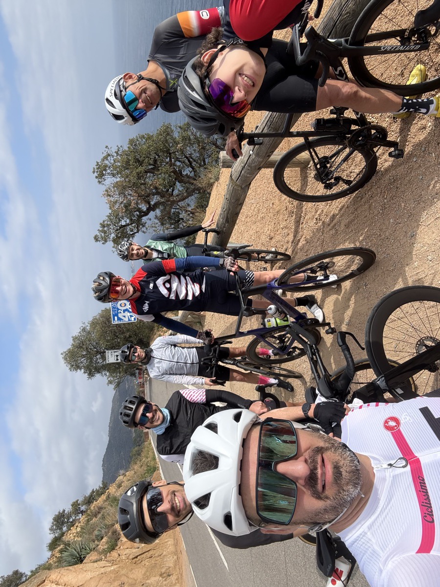 Camp triathlon Costa Brava — sortie vélo en groupe